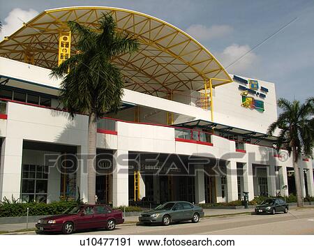 Stock Image -  Fort Lauderdale, FL, Florida, downtown, Museum of Discovery and Science, Blockbuster IMAX Theater. Fotosearch
