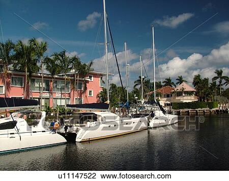 Fort Lauderdale, FL, Florida, intracoastal waterway, yachts View Large Photo Image Stock Image - Fort Lauderdale, FL, Florida, intracoastal waterway, yachts. Fotosearch