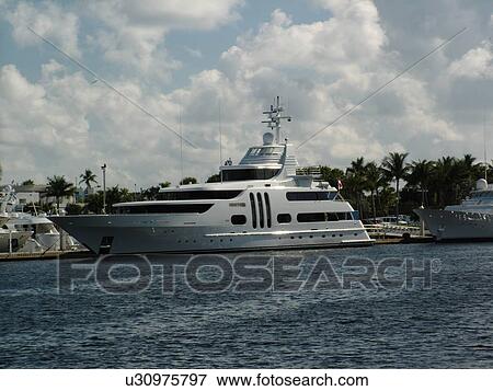 Fort Lauderdale, FL, Florida, intracoastal waterway, yachts View Large Photo Image Stock Photo - Fort Lauderdale, FL, Florida, intracoastal waterway, yachts. Fotosearch