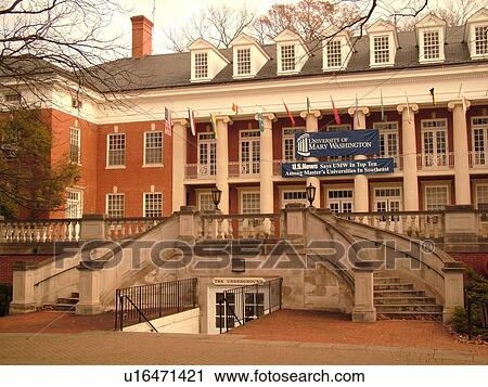 Stock Image -  Fredericksburg, VA, Virginia, Mary Washington College, University of Mary Washington, Lee Hall. Fotosearch