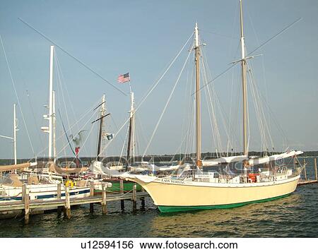 Stock Photograph -  Greenport, NY, Long Island, New York, Atlantic Ocean, harbor, marina. Fotosearch