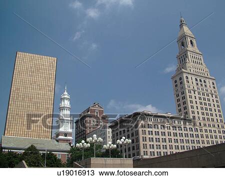 Hartford, CT, Connecticut, downtown, Travelers Building View Large Photo Image Stock Image - Hartford, CT, Connecticut, downtown, Travelers Building. Fotosearch