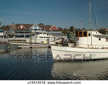 Stock Photo -  Hilton Head Island, SC, South Carolina, Sea Pines, South Beach Marina Village. Fotosearch