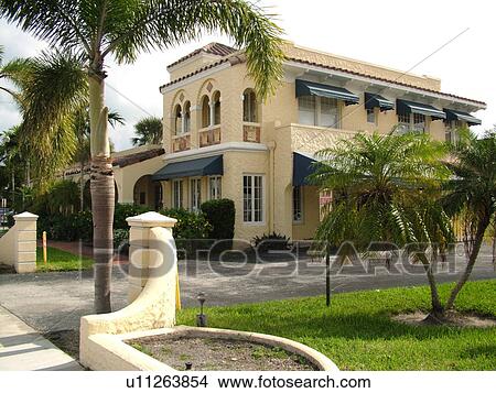 Picture -  Hollywood, FL, Florida, Art and Cultural Center of Hollywood. Fotosearch