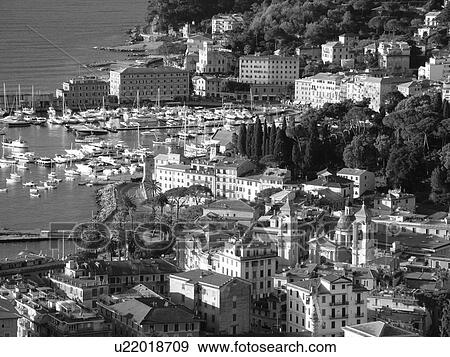 Stock Photo -  Italy, Santa Margherita Ligure, Liguria, Riviera di Levante, Ligurian Riviera, Europe, Scenic view of the resort town of Santa Margherita Ligure on the Gulf of Tigullio (Gulfo di Tigullo) along the Ligurian Sea on the Ligurian Riviera.. Fotosearch