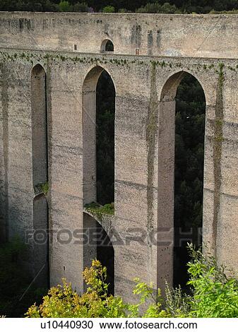 Italy, Spoleto, Umbria, Europe, Ponte delle Torri (Bridge of the Towers) in the medieval city of Spoleto. View Large Photo Image Stock Image - Italy, Spoleto, Umbria, Europe, Ponte delle Torri (Bridge of the Towers) in the medieval city of Spoleto.. Fotosearch