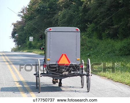Stock Photo -  Lancaster County, PA, Pennsylvania, Amish, horse and buggy. Fotosearch