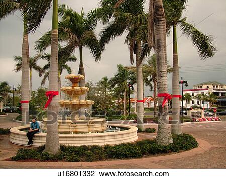Marco Island, FL, Florida, Ten Thousand Islands, Esplanade, fountain View Large Photo Image Stock Image - Marco Island, FL, Florida, Ten Thousand Islands, Esplanade, fountain. Fotosearch