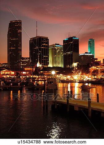 Miami, FL, Florida, Biscayne Bay, Bayside Marketplace, Miamarina, skyline, evening View Large Photo Image Stock Photo - Miami, FL, Florida, Biscayne Bay, Bayside Marketplace, Miamarina, skyline, evening. Fotosearch