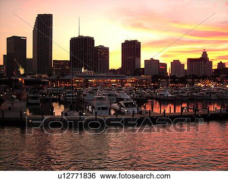 Miami, FL, Florida, Biscayne Bay, Bayside Marketplace, Miamarina, sunset, skyline View Large Photo Image Stock Photograph - Miami, FL, Florida, Biscayne Bay, Bayside Marketplace, Miamarina, sunset, skyline. Fotosearch