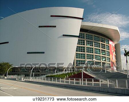 Stock Image -  Miami, FL, Florida, downtown, American Airlines Arena, basketball stadium. Fotosearch