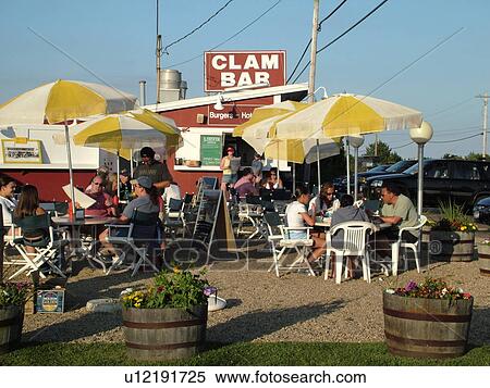 Montauk Beach, NY, New York, Long Island, Clam Bar, outdoor restaurant, cafT View Large Photo Image Stock Photography - Montauk Beach, NY, New York, Long Island, Clam Bar, outdoor restaurant, cafT. Fotosearch