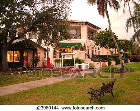 Naples, FL, Florida, Third Street South Shopping Area, Historic Old Naples View Large Photo Image Picture - Naples, FL, Florida, Third Street South Shopping Area, Historic Old Naples. Fotosearch