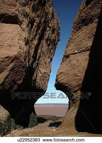 Stock Image -  New Brunswick, Bay of Fundy, Hopewell Cape, Canada, Hopewell Rocks Ocean Tidal Exploration Site, Flower Pot Rocks. Fotosearch