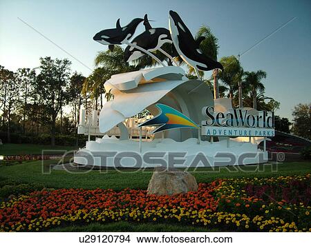 Picture -  Orlando, FL, Florida, Sea World Orlando, Adventure Parks, entrance. Fotosearch