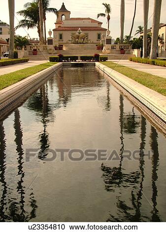 Stock Image -  Palm Beach, FL, Florida, Memorial Park Fountain and Town Hall. Fotosearch