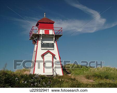 Stock Image -  Prince Edward Island, Canada, Queens County, Gulf of Saint Lawrence, Prince Edward Island National Park, Covehead Lightstation, lighthouse. Fotosearch