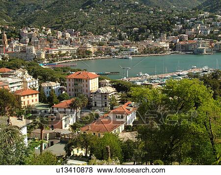 Stock Photo -  Rapallo, Liguria, Italy, Riviera di Levante, Ligurian Riviera, Europe, Scenic view of the resort town of Rapallo on the Gulf of Tigullio (Gulfo di Tigullio) along the Ligurian Sea on the Ligurian Riviera.. Fotosearch