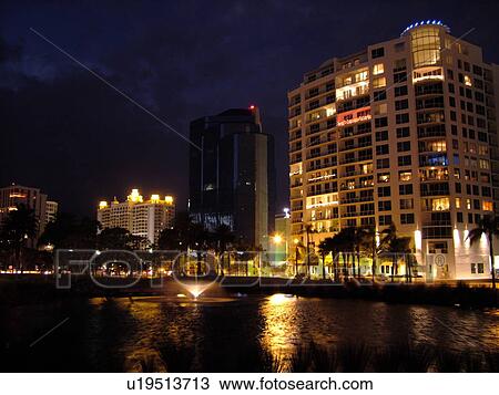 Sarasota, FL, Florida, Downtown, City Park, evening View Large Photo Image Stock Image - Sarasota, FL, Florida, Downtown, City Park, evening. Fotosearch