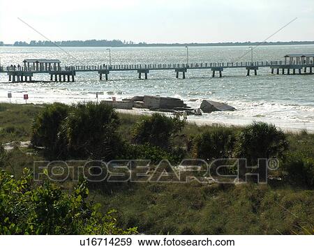Stock Photo -  St. Petersburg, FL, Florida, Fort De Soto Park, Tampa Bay, Mullet Key, Gulf Coast Beaches, fishing pier. Fotosearch