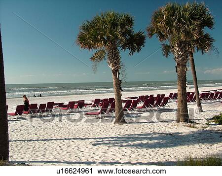 Stock Image -  St. Petersburg, FL, Florida, Tampa Bay, St. Pete Beach, Gulf Coast Beaches, Don Cesar Resort and Spa ca. 1920, beach. Fotosearch