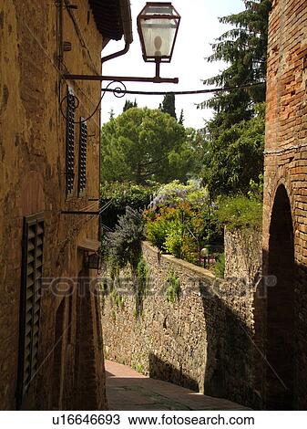 Stock Image -  Tuscany, Italy, San Gimignano, Toscana, Europe, The walled medieval town of San Gimignano.. Fotosearch