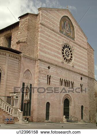 Stock Photo -  Umbria, Italy, Foligno, Europe, 12th-century Cathedral in the Piazza della Republlica in the medieval town of Foligno.. Fotosearch