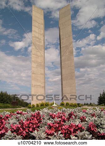 Stock Image -  Boissevain, Canada, MB, Manitoba, International Peace Garden, Peace Tower, ND, North Dakota, USA, border. Fotosearch