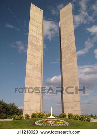 Stock Image -  Boissevain, Canada, MB, Manitoba, International Peace Garden, Peace Tower, ND, North Dakota, USA, border. Fotosearch