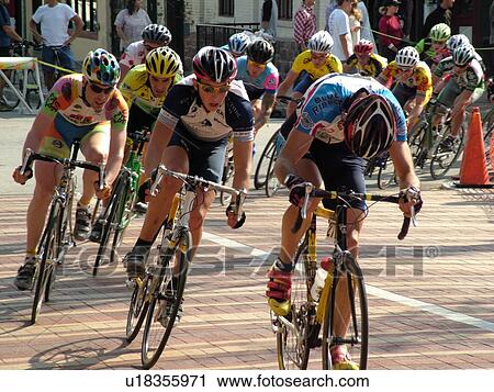 Stock Image -  Burlington, VT, Vermont, Green Mountain Stage Race, Criterium, men biking. Fotosearch