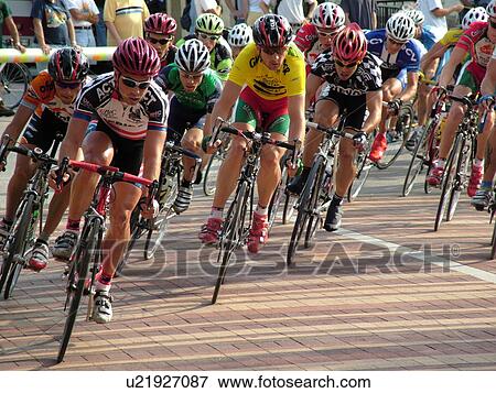 Stock Photo -  Burlington, VT, Vermont, Green Mountain Stage Race, Criterium, men biking. Fotosearch