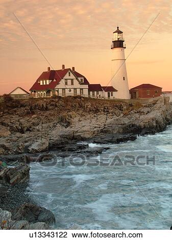 Cape Elizabeth, ME, Maine, Portland Head Light Lighthouse, Fort Williams Park, sunset View Large Photo Image Stock Image - Cape Elizabeth, ME, Maine, Portland Head Light Lighthouse, Fort Williams Park, sunset. Fotosearch