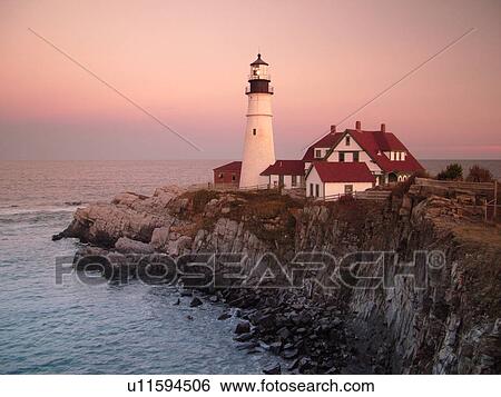 Cape Elizabeth, ME, Maine, Portland Head Light Lighthouse, Fort Williams Park, sunset View Large Photo Image Stock Photograph - Cape Elizabeth, ME, Maine, Portland Head Light Lighthouse, Fort Williams Park, sunset. Fotosearch