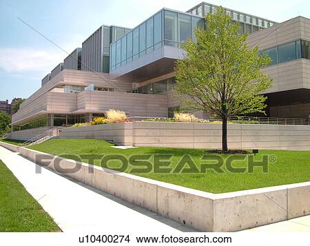 Picture -  Chicago, IL, Illinois, Windy City, Hyde Park, Midway Area, University of Chicago, David and Alfred Smart Museum of Art. Fotosearch