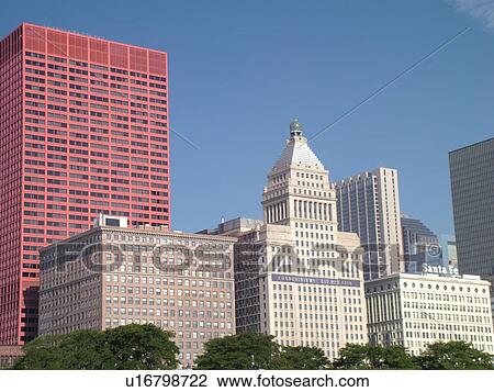 Stock Image -  Chicago, IL, Illinois, Windy City, Downtown, skyline, Grant Park. Fotosearch