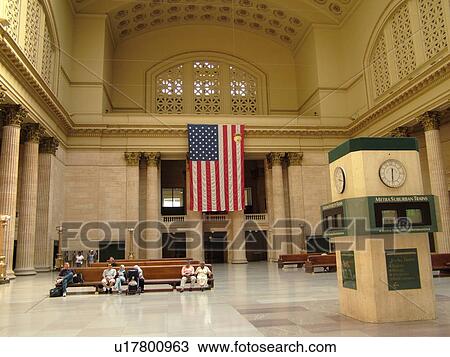 Stock Image -  Chicago, IL, Illinois, Windy City, Downtown, Union Station, interior. Fotosearch