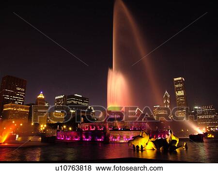 Chicago, IL, Illinois, Windy City, Downtown, Grant Park, Buckingham Memorial Fountain, illuminated, evening View Large Photo Image Stock Photo - Chicago, IL, Illinois, Windy City, Downtown, Grant Park, Buckingham Memorial Fountain, illuminated, evening. Fotosearch