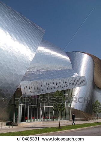 Stock Image -  Cleveland, OH, Ohio, Case Western Reserve University, Weatherhead School of Management, Peter B. Lewis Building, Architect Frank O. Gehry, University Circle Area. Fotosearch