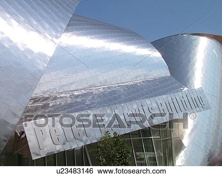 Stock Photograph -  Cleveland, OH, Ohio, Case Western Reserve University, Weatherhead School of Management, Peter B. Lewis Building, Architect Frank O. Gehry, University Circle Area. Fotosearch