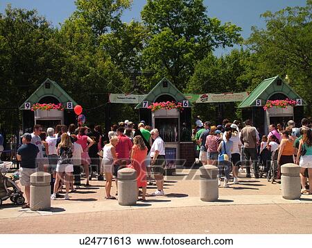 Stock Image -  Detroit, MI, Michigan, Motor City, Royal Oak, Zoological Park, Zoo, entrance. Fotosearch