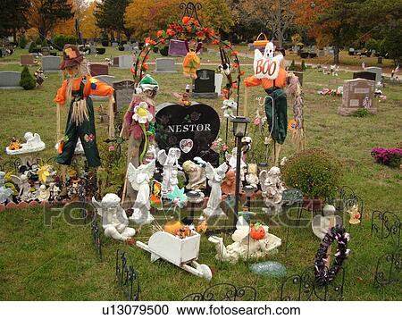 Stock Image -  East Wareham, MA, Massachusetts, Plymouth County, Cemetery, gravesite, fall decorations. Fotosearch