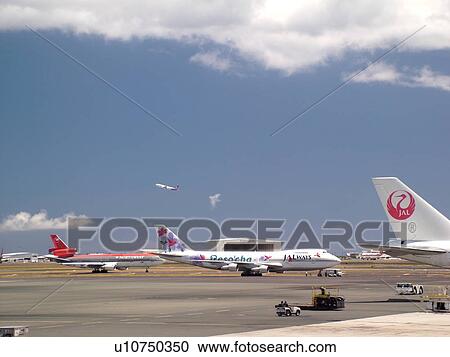 Stock Image -  Honolulu, Oahu, HI, Hawaii, Honolulu International Airport. Fotosearch