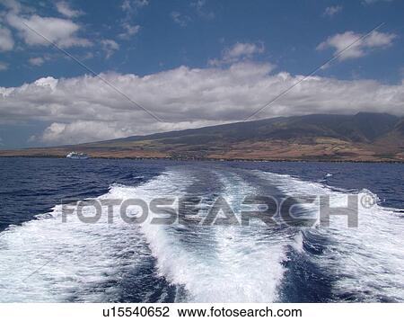 Stock Image -  Lahaina, Maui, HI, Hawaii, West Maui, Auau Channel, West Maui Mountains. Fotosearch