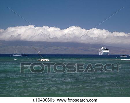 Stock Photography -  Lahaina, Maui, HI, Hawaii, West Maui, Auau Channel. Fotosearch