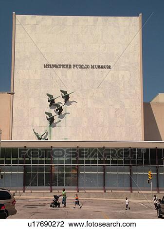 Stock Image -  Milwaukee, WI, Wisconsin, Downtown, Milwaukee Public Museum. Fotosearch