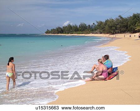 Stock Image -  Napali Coast, Princeville, Kauai, HI, Hawaii, North Shore, Na Pali, Haena Beach Park, Tunnels Beach. Fotosearch