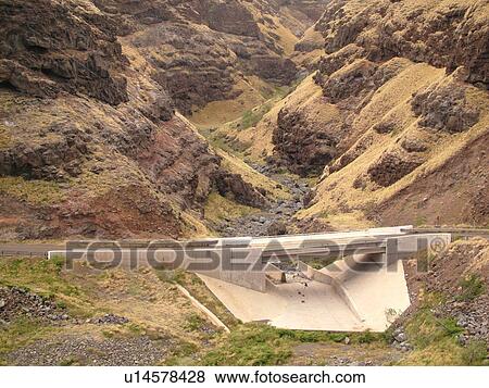 Piilani Highway, Maui, HI, Hawaii, East Maui, Gulch, bridge View Large Photo Image Stock Photo - Piilani Highway, Maui, HI, Hawaii, East Maui, Gulch, bridge. Fotosearch