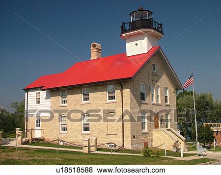 Port Washington, WI, Wisconsin, 1860 Historic Light Station, Lighthouse View Large Photo Image Stock Photo - Port Washington, WI, Wisconsin, 1860 Historic Light Station, Lighthouse. Fotosearch