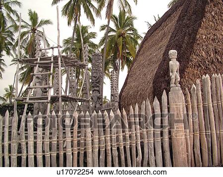 Picture -  South Kona, Big Island, Island of Hawaii, HI, Hawaii, Kona Coast, Leeward, West Coast, Captain Cook, Honaunau, Pu'uhonua O Honaunau National Historical Park, Place of Refuge, Kii, carved wooden images of Gods, guardians, Temple. Fotosearch