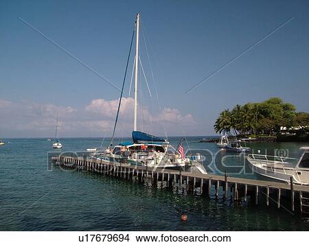 Picture -  South Kona, Big Island, Island of Hawaii, HI, Hawaii, Kona Coast, Leeward, West Coast, Keauhou, Keauhou Bay, harbor, charter cruise. Fotosearch
